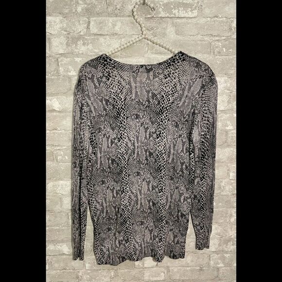 Michael Kors Pullover V Neck Sweater Snakeprint - Picture 2 of 10